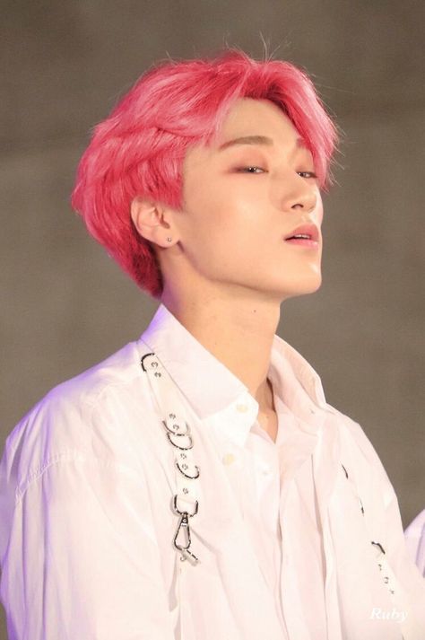 Choi San Pink Hair, Ateez Pink Hair, San Pink Hair, Ateez Pink, Strawberry Hair, Choi Jong-ho, San Ateez, Hair Icon, Choi San