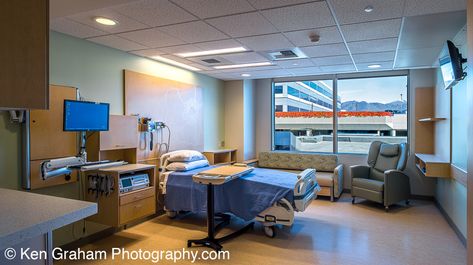 PNU Patient Room — Davis Constructors & Engineers, Inc. Delivery Room Decorations Hospital, Children Hospital Design, Healthcare Interior Design, Hospital Interior, Hospital Room, Delivery Room, Hospital Interior Design, Hospital Design, Shipping Container Homes