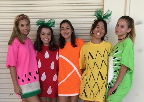 DIY HALLOWEEN COSTUMES – THE MUSE Family Fruit Halloween Costumes, Fruit Halloween Costumes, Best Group Costumes, Fruit Costumes, Theme Nights, Fruit Diy, Black Halloween Dress, Makeup Help, Halloween Store