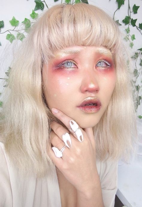 @michellemoe on Instagram Tooth Fairy Costumes, Futuristic Makeup, Artsy Makeup, Angel Makeup, Kawaii Makeup, I Cried, Fairy Makeup, Sfx Makeup, Fantasy Makeup