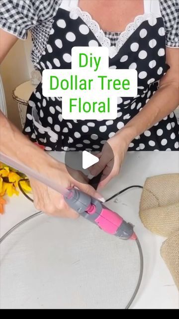 Olivia Parazine on Instagram: "Get creative this fall with a budget-friendly DIY dollar tree floral arrangement using a splatter screen! 🍂🌼 #DIYFallDecor #DollarTreeCrafts #dollartree #dollartreediy #diy #dollartreefall" Pumpkin Patch Corn Maze, Splatter Screens, Dollar Tree Halloween, Dollar Tree Fall, Romantic Home, Autumn Ideas, Fall Halloween Crafts, Fall Crafts Diy, Autumn Crafts