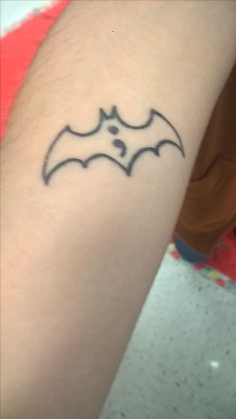 Semicolon project batman Tattoo Semicolon, Bite Mark Tattoo, Tattoo Bat, Batman Tattoos, Colon Tattoo, Semicolon Project, Mark Tattoo, Batman Tattoo, Cute Tats