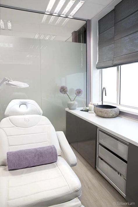 Aesthetician Room, Spa Room Ideas, Deco Spa, Brow Tech, Ideas Pedicure, Interior Design Kitchen Contemporary, Home Spa Room, Esthetics Room, Spa Room Decor