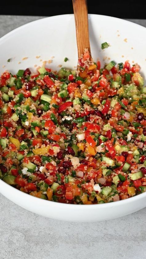 Pasti Fit, Fresh Salad Recipes, Best Salad Recipes, Health Dinner Recipes, Quinoa Salad, Good Healthy Recipes, Healthy Salad Recipes, Healthy Salads, Healthy Meal Prep