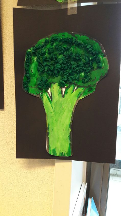 Broccoli Art And Craft, Broccoli Craft Preschool, Art And Craft Vegetables Theme, Vegetable Art And Craft Preschool, Art And Craft Vegetables For Kids, Vegetables Art And Craft For Preschool, Vegetable Crafts Preschool, Broccoli Craft, Vegetables Activities For Preschool