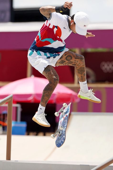 Nike’s Olympic Skateboarding Uniforms Won Over Everyone – Here’s Where You Can Get One | Teen Vogue Olympic Skateboarding, Skateboard Wallpaper, Olympic Podium, Golf Fashion Men, Skate Outfit, Nyjah Huston, Skater Hoodie, Skate Photos, Skate And Destroy