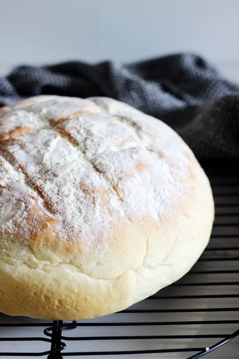 Cob Loaf Recipe Spinach Cob Loaf, Sourdough French Bread, Cobb Loaf, Cob Loaf Dip, Bread For Sandwiches, Made From Scratch Recipes, Cob Loaf, Garlic Bread Pizza, Bread Brioche