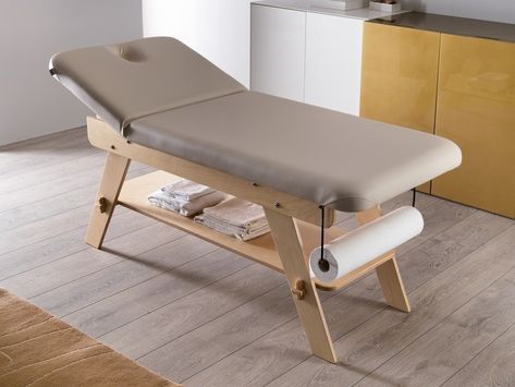 Massage Room Design, Waxing Room, Spa Furniture, Spa Room Decor, Esthetician Room, Massage Bed, Massage Tables, Classic Living Room, Massage Table