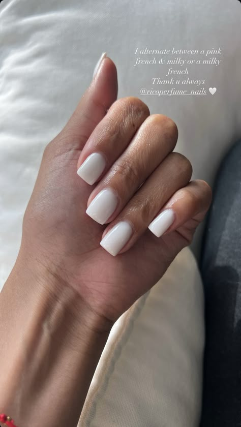 Kim Kardashian Nails Short, Kim Kardashian Nails, Minimal Glam, Kardashian Nails, Overlay Nails, Dip Nails, Simple Gel Nails, French Tip Acrylic Nails, French Acrylic Nails