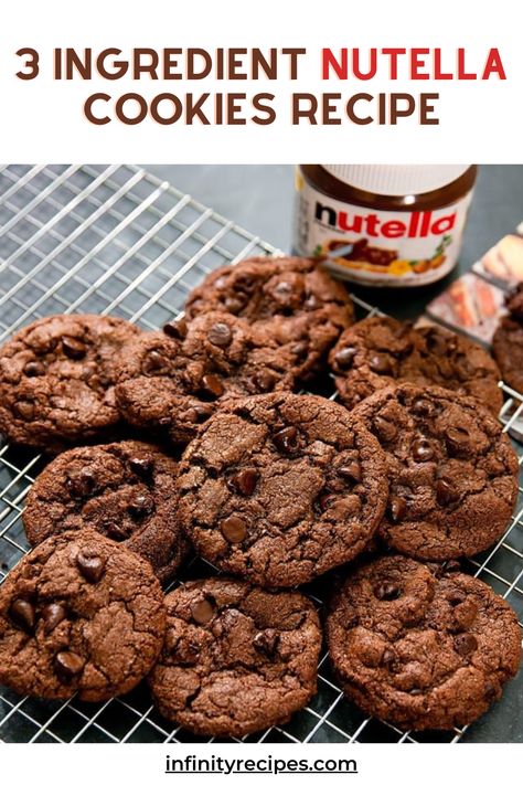 These homemade Nutella cookies are so awesome and super easy to make with just 3 ingredients! If you love Nutella and you love cookies and brownies, give this recipe a try. Ingrédients Produits frais • 1 Egg, large Condiments • 1 cup Nutella Aides culinaires et épices • 1 cup All-purpose flour Nutella Cookies 3 Ingredients, Nutella Cookies Recipe, Cookies And Brownies, Love Cookies, Homemade Nutella, Nutella Cookies, Cookie Ball, Chocolate Hazelnut, 3 Ingredient