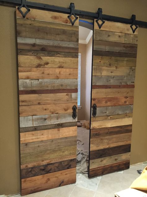 Bathroom Barn Door, Diy Sliding Barn Door, Barn Door Designs, Rustic Barn Door, Metal Barn, Dutch Door, Diy Barn Door, Into The Woods, Interior Barn Doors