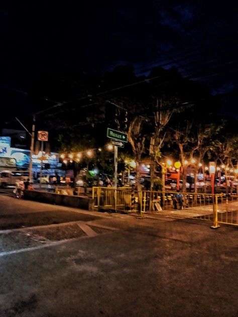 Night Market Night Market Aesthetic Philippines, Davao City Roxas Night Market, Market Market Taguig, Davao City Night View, Roxas Night Market Davao, Davao City Photography, Davao City Aesthetic, Street Foods Philippines, Night Market Aesthetic