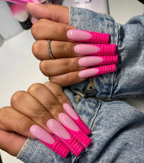 Hot Pink Nail Inspo Acrylic, Hot Pink Long Nails, Two Different Nail Colors On Each Hand, Hot Pink Nail Ideas, Nails For Baddies, Hot Pink Nail Designs, Hot Pink Nail, Acrylic Nails Nude, Long Acrylic Nail Designs