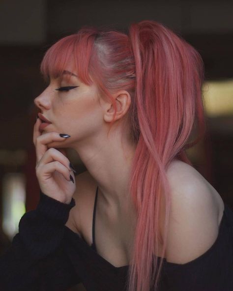 Lavender Hair Colors, Creative Hair Color, Pastel Hair, Hair Dye Colors, Hair Inspo Color, Pink Hair, Hair Goals, Cortes De Cabello Corto, New Hair