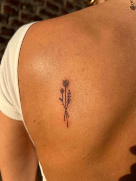 Small Cute Tattoos Flowers, Piece By Piece Tattoo, Minimalist Coverup Tattoo, Aesthetic Wrist Tattoos For Women, Clean Girl Tattoo Ideas, Shoulder Tattoos For Women Dainty, Lower Shoulder Tattoo, Women’s Tatoos Ideas, Flower Tattoos Simple Minimalist