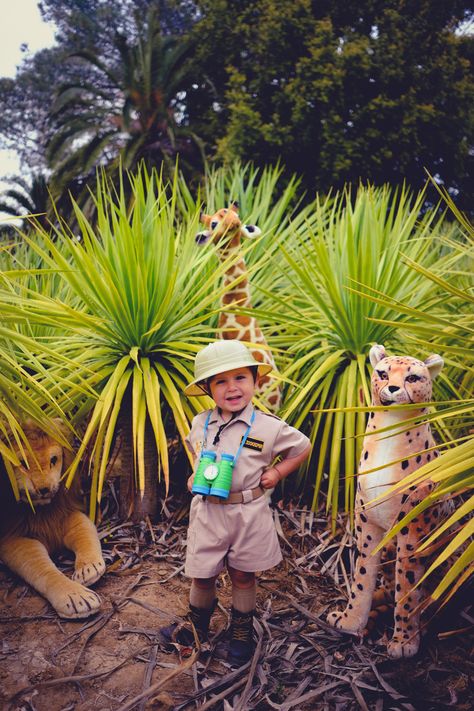 2 Wild Birthday Photoshoot, Two Wild Photoshoot Ideas, Safari Photoshoot Ideas, Safari Theme Photoshoot, Two Wild Birthday Theme, Park Ranger Outfit, Wild Birthday Theme, Welcome Two The Jungle, Safari Photoshoot