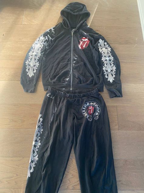 Chrome Hearts Tracksuit, Chrome Hearts Hoodie Outfit, Chrome Hearts Sweatpants, Outfit Sweatpants, Chrome Hearts Hoodie, White Sweatpants, Heart Patches, Hoodie And Sweatpants, Jogging Suit