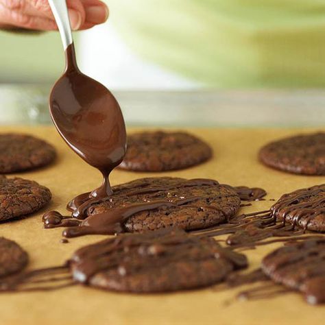 Triple-Chocolate Cookies from the Better Homes and Gardens Must-Have Recipes App Chocolate Glaze Recipes, Triple Chocolate Cookies, Chocolate Powder, Chocolate Cookie Recipes, Bars Cookies, Unsweetened Chocolate, Chocolate Dessert Recipes, Chocolate Drizzle, Cookies Chocolate