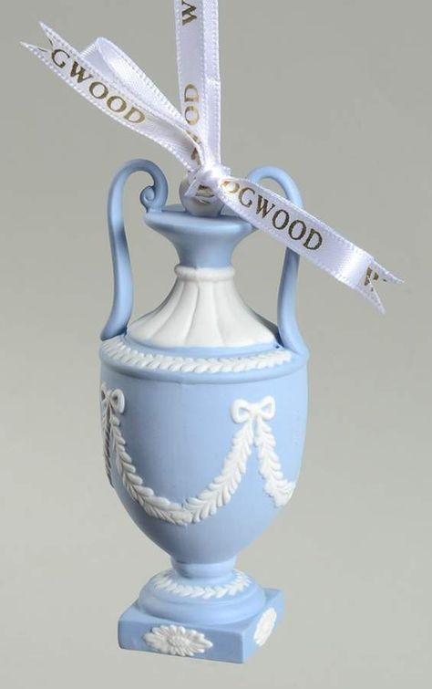 Wedgwood Christmas Ornament Neoclassical Disc Blue - Boxed by Wedgwood | Replacements, Ltd. Wedgwood Pottery, Wreath Boxes, Porcelain Christmas Ornaments, Christmas Arts And Crafts, Blue Christmas Tree, Wedgwood Blue, Holiday Garlands, Wood Christmas Tree, White Ornaments