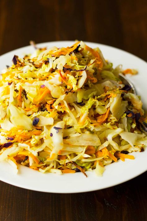 Roasted Winter Slaw - cabbage and sweet potato are transformed when shredded and roasted in this simple yet delicious side dish. via @eatwithinmeans Winter Slaw, Amazing Salads, Clean Dinners, Vegan Coleslaw, Shredded Cabbage, Roasted Cabbage, Vegan Salads, Healthy Side Dish, Perfect Health