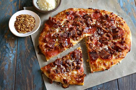 Leftover Meatloaf Recipes, Easy Taco Pizza, Plain Pizza, Taco Pizza Recipes, Homemade Pizza Dough Easy, Barbecue Chicken Pizza, Leftover Meatloaf, Menu Pizza, Meat Lovers Pizza