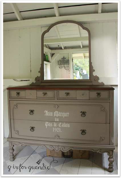 Annie Sloan Chalk Paint Coco, Chalk Paint Furniture Dresser, Coco Chalk Paint, Annie Sloan Furniture, Chalk Paint Dresser, Chalk Paint Furniture Diy, Chalk Paint Colors, Paint Inspiration, Chalk Paint Projects