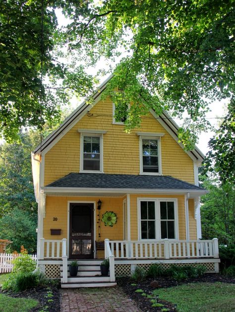 Aiken House & Gardens                                                                                                                                                                                 More Yellow Country House, Big Yellow House, Cute Yellow House, Mustard House Exterior, Cute Two Story Houses, Yellow Houses Exterior, Yellow Cottage Exterior, Yellow Farmhouse Exterior, Mustard Yellow House Exterior