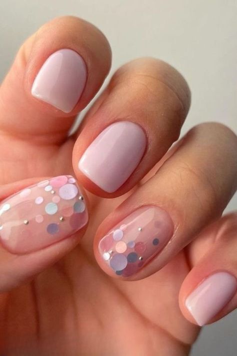 Top 27 Short Acrylic Summer Nails 2024 - Fresh, Fun & Elegant Styles - divagaze.com Summer Holiday Nail Inspo 2024, Short Nails For Summer 2024, Soft Pink Gel Nails Short, Fun Holiday Nails, Summer Work Nails, Short Acrylic Summer, Lunch Outfits, Summer Holiday Nails, Summer Nail Inspiration