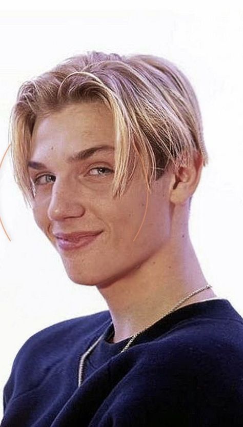 Nick Carter 90s, Nick Backstreet Boys, 2000 Pictures, 90s Nick, 90s Nickelodeon, 90s Boys, Human Diary, Hair Stayl, Backstreet Boy