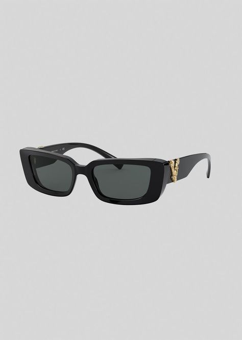 Versace Shades For Women, Versace Sunglasses Women, Sunglasses Versace, Luxury Clothes Men, Versace Glasses, Sunglasses Women Fashion, Fashion Eye Glasses, Versace Home, Versace Shop