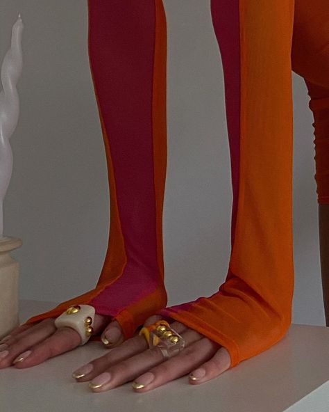 Clubbing Aesthetic, Orange Outfit, Orange You Glad, Orange Aesthetic, Orange Is The New, Orange Is The New Black, Mode Inspiration, Color Combos, Outfit Inspirationen