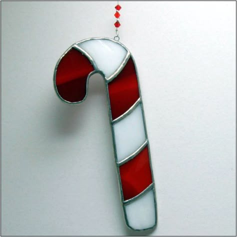 Candy Cane Stained Glass Pattern, Stained Glass Christmas Ornaments Patterns, Stained Glass Poinsettia Pattern, Stained Glass Candy Cane, Stained Glass Scrap Projects, Stained Glass Christmas Decorations, Stained Glass Candy, Stained Glass Christmas Ornaments, Stained Glass Christmas Tree