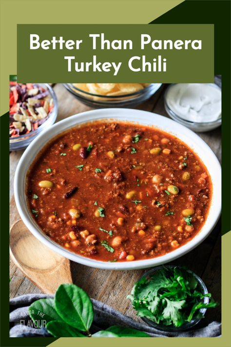 Warm up with a hot bowl of our copycat Panera turkey chili. This recipe is hearty, healthy, and has the perfect blend of spices. It's bursting with flavor and is packed with ground turkey, tender beans, and vegetables. Gluten free and dairy free. Panera Bread Turkey Chili Recipe, Panera Turkey Chili, Beans And Vegetables, Panera Copycat, Chickpea Chili, Copycat Panera, Bread Soup, Fresh Turkey, Chili Recipe Turkey