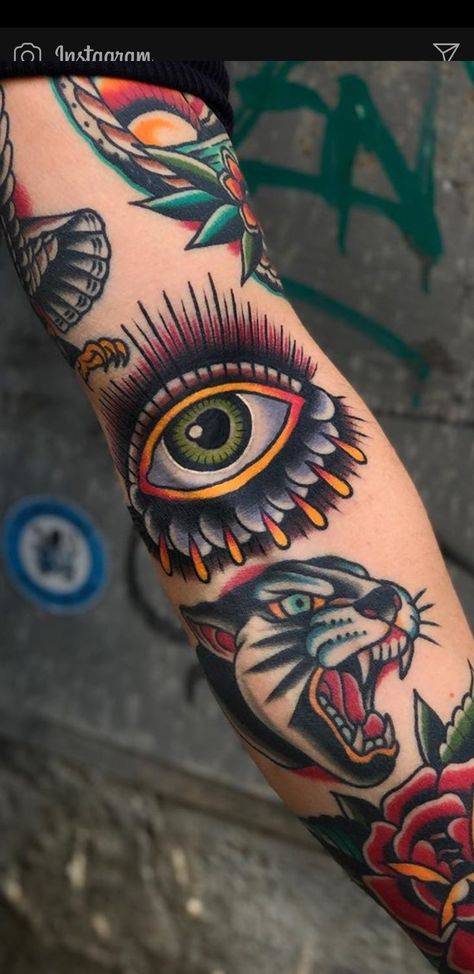 Eye Tattoo On Knee Cap, Eye Tattoo American Traditional, Old School Tattoo Elbow, Neo Old School Tattoo, Neo Traditional Elbow Tattoo, Elbow Tattoos For Women Traditional, Elbow Trad Tattoo, Eye Tattoo Elbow, Old School Eye Tattoo