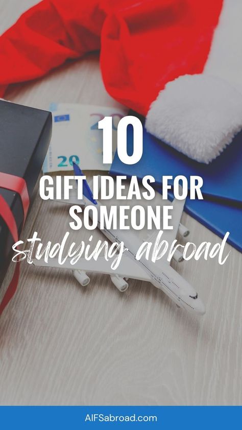 10 gift ideas for someone studying abroad Friends Studying, Gift Ideas For Students, Abroad Study, Going Abroad, Gifts For Friend, Studying Abroad, Overseas Travel, Travel Gadgets, 20 Gifts