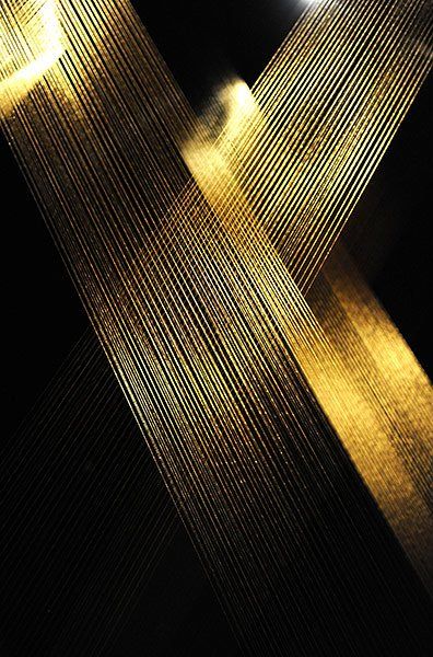 Thinking outside the box: Lygia Pape's Magnetized Space at the Serpentine – in pictures Women Artist, Deco Luminaire, Printable Images, Gold Aesthetic, Gold Wallpaper, Golden Lights, Outside The Box, Thinking Outside The Box, Light Installation