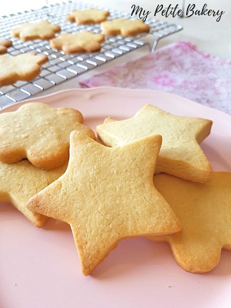 My Petite Bakery: Galletas de Mantequilla - La Receta Perfecta Dinosaur Birthday Party Food, Bake Sale Treats, Cooking For Beginners, Cookie Cups, Birthday Party Food, No Cook Desserts, Yummy Cookies, Butter Cookies, Gingerbread Cookies