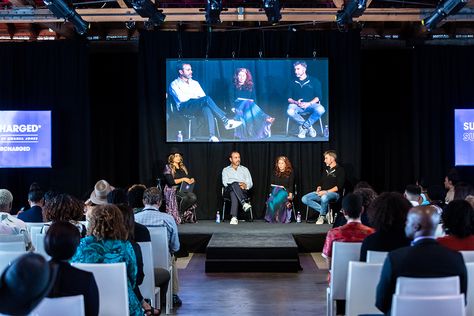 SUPERCHARGED® Summit by Kwanza Jones 2019 - Event Setup - Main Stage Summit Design Inspiration, Summit One Nyc, Engage Summits, Summit Stage, Global Summit, Presentation Design, On Stage, Maine, Talk Show