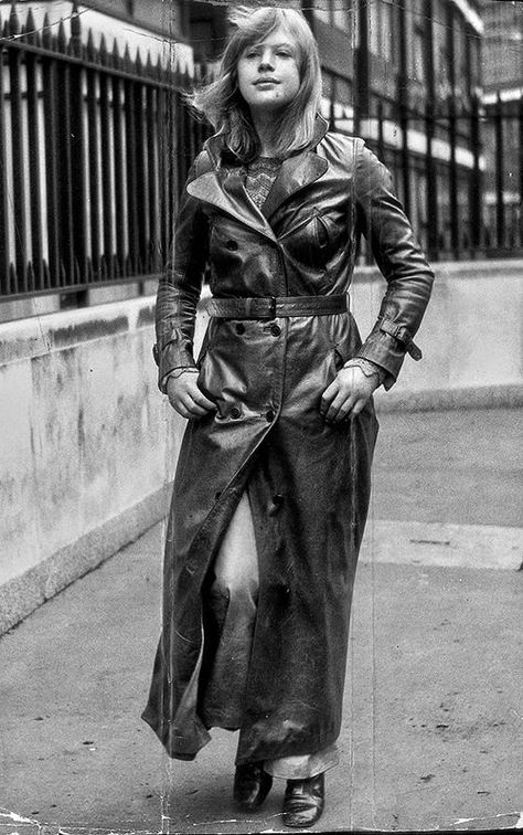 Vintage Leather | Lady long leather coat | Creaking1 | Flickr Patent Trench Coats, Marianne Faithful, Green Leather Skirt, Life In North Korea, The Beautiful And Damned, 60s Rock, Marianne Faithfull, Coat Cape, French Vogue