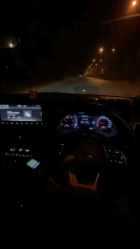 Car Night Drive Instagram Story, Car Night Drive Snapchat Story, Drive Snapchat Stories, Night Driving Snapchat Story, Snapchat Stories Car, Driving Snapchat Stories, Car Snaps Snapchat Night, Night Drive Snapchat Story, Fake Driving Story