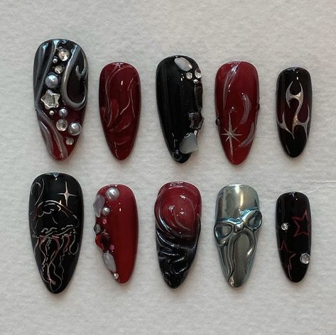 Vkei Nails, Gore Nails, Nail Art Gems, Vampy Nails, Nails Images, Chrome Manicure, Punk Nails, Hippie Nails, Gothic Nails