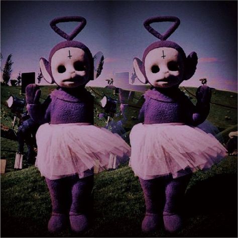 Tinky Winky Tuesday!! #teletubbies #tinkywinky #tutus Creepy Teletubbies Makeup, Tinky Winky, Cartoon Movie Characters, Creepy Images, Black And White Picture Wall, Scary Makeup, Scary Art, Blog Themes, Cartoon Movies