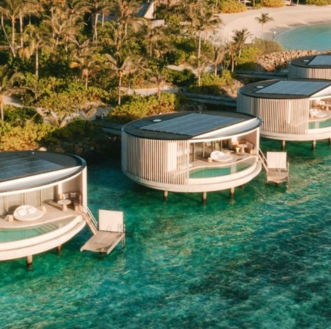 You're Guaranteed to Get the Best IG Shots at this Stunning Maldives Resort Maldives Resort, Cosmopolitan Magazine, The Ritz Carlton, Resort Villa, Beach Chair, Question Of The Day, Nyc Apartment, Ritz Carlton, Outdoor Shower