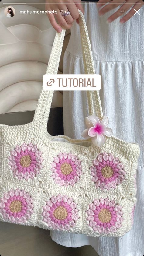 Crochet Summer Bags, Easy Diy Bag, Summer Crochet Bag, Crochet Fairy, Mode Crochet, Crochet Business, Crochet Clothing And Accessories, Beginner Crochet Projects, Handbag Pattern