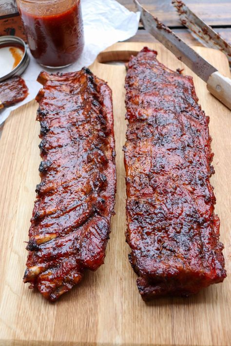 Pork Ribs On Traeger Grill, Ribs Traeger Grill, Treager Ribs Smoked Pork, Traeger Smoked Ribs, Smoked Ribs In Smoker Traeger, Pork Loin Back Ribs Smoker, Treager Recipes Baby Back Ribs, Trager Smoked Ribs, Baby Back Ribs Traeger