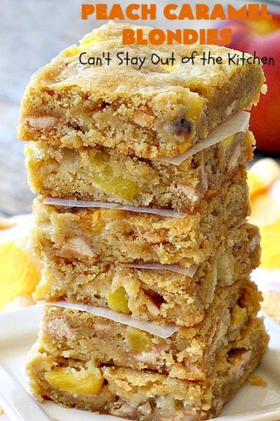 Peach Caramel Blondies | Can't Stay Out of the Kitchen | these lovely #cookies are divine! They're filled with fresh #peaches & #Ghirardelli #caramel chips. Terrific fall #dessert. #peachdessert #CANbassador #WashingtonStateFruitCommission #WashingtonStateStoneFruitGrowers Peach Cookie Bars, Peach Blondies Recipe, Fresh Peach Cookies, Peach Blondies, Baking Bars, Caramel Blondies, Peach Caramel, Caramel Chips, Pan Desserts