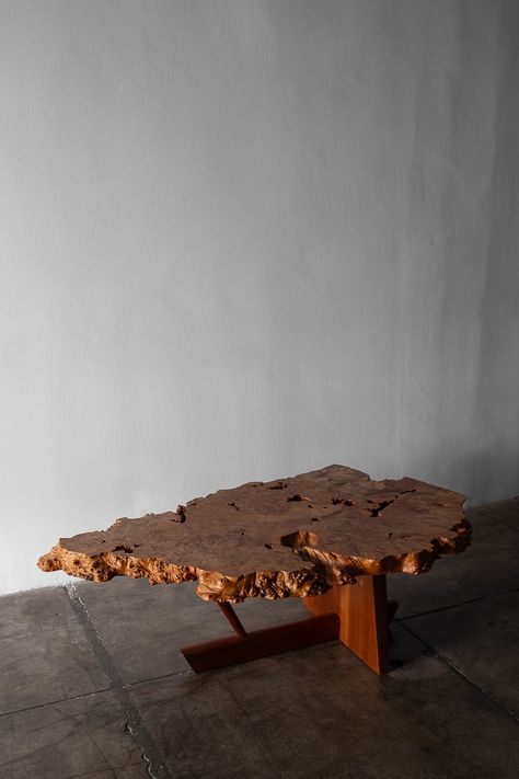 Maple and Walnut Burl Coffee Table - Galerie Half Burl Coffee Table, Jorn Utzon, Bruno Mathsson, Kaare Klint, Gino Sarfatti, Massimo Vignelli, George Nakashima, Walnut Burl, Poul Henningsen