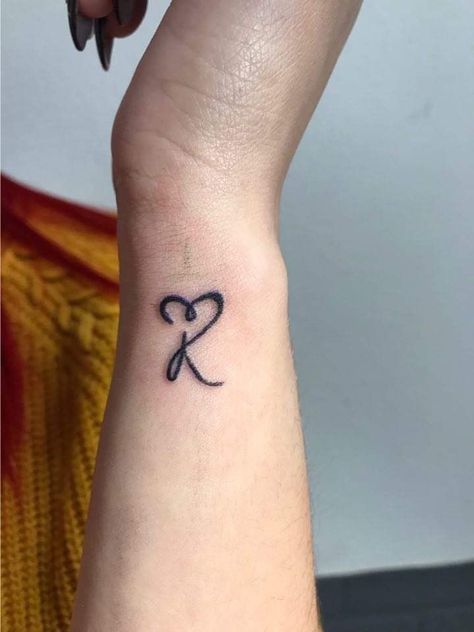 R With A Heart Tattoo, R R Tattoo, Word Tattoos With Meaning, Boyfriend Name Tattoos, Letter R Tattoo, Simple Leg Tattoos, Word Tattoo Ideas, Feather With Birds Tattoo, Secret Tattoo