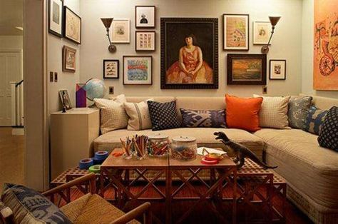 10 Incredible Ways To Decorate Your Walls - Mozaico Blog Hipster Living Rooms, Art On The Wall, Traditional Design Living Room, Diy Home Decor For Apartments, Small Living Room Furniture, Furnitur Ruang Keluarga, Cozy Living Room Design, Bedroom Minimalist, Design Salon