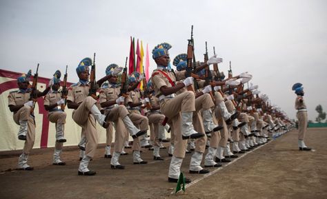 Pin for Later: Stunning Images From Around the World This Week  The Indian Central Reserve Police Force lined up to march during a parade in which they took their oath to serve India on Thursday. Salute Images, Indian Police, Police Force, Real Life Stories, Research Report, Help People, Well Being, Pop Culture, Photo Galleries